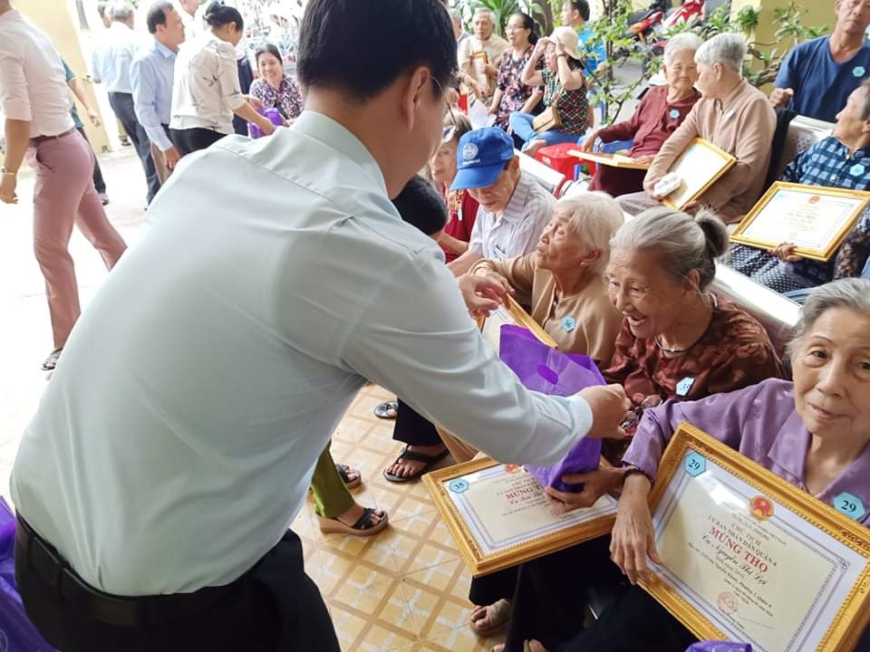 HÀNH ĐỘNG NHỎ Ý NGHĨA LỚN mừng thọ