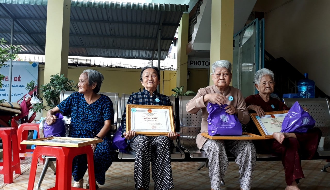 HÀNH ĐỘNG NHỎ Ý NGHĨA LỚN mừng thọ