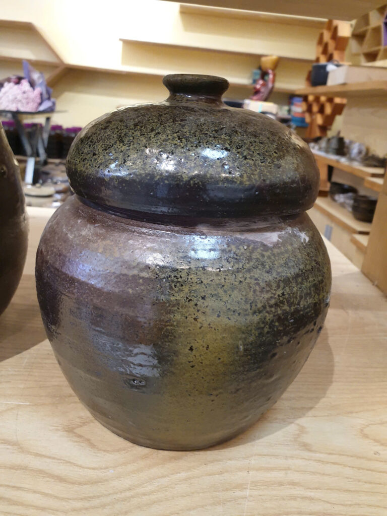 GỐM SÀNH - TRỞ VỀ VỚI ĐẤT MẸ HŨ CHUM GỐM SÀNH HOẢ BIẾN DUNG TÍCH 2000ML NẮP CHỤP 750k GIẢM CÒN 700K -ĐƯỜNG KÍNH 13CM, CHIỀU CAO 19CM