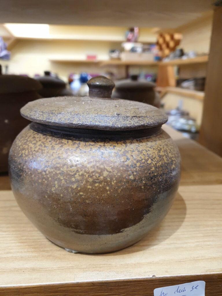 GỐM SÀNH - TRỞ VỀ VỚI ĐẤT MẸ Hũ sành tròn 1 lít đỏ 110k-3