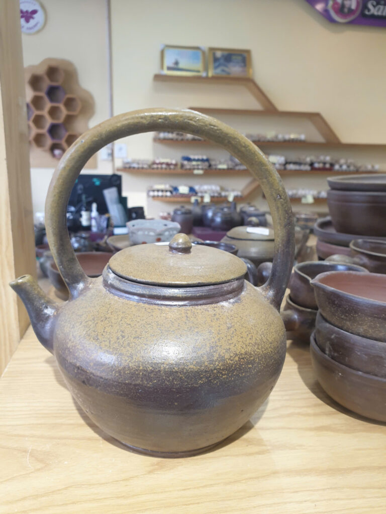 GỐM SÀNH - TRỞ VỀ VỚI ĐẤT MẸ ẤM NƯỚC QUAI TRÊN 900k giảm còn 850k - 3