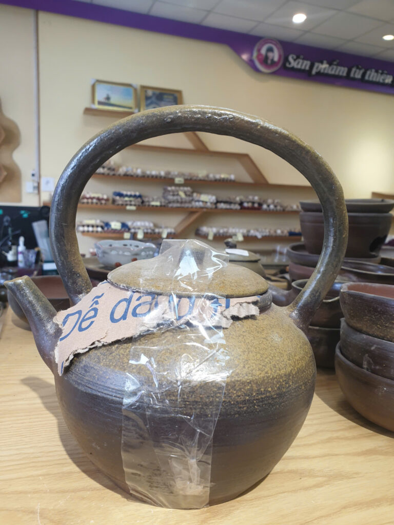 GỐM SÀNH - TRỞ VỀ VỚI ĐẤT MẸ ẤM NƯỚC QUAI TRÊN 900k giảm còn 850k - 2