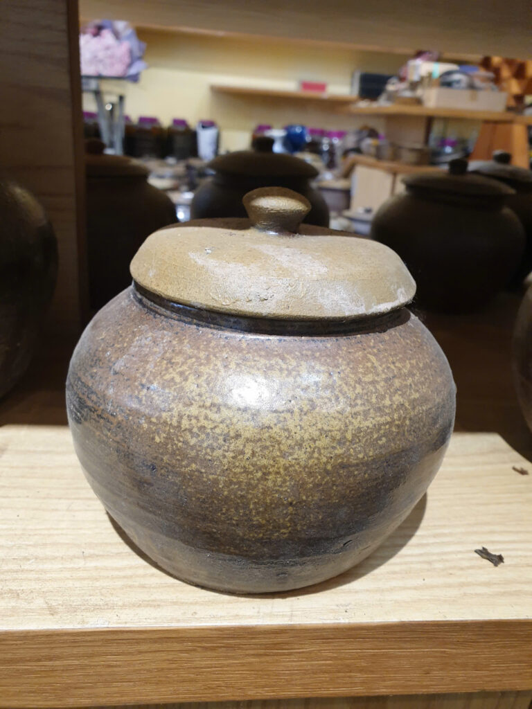 GỐM SÀNH - TRỞ VỀ VỚI ĐẤT MẸ Hũ sành tròn 1 lít đỏ 110k-11