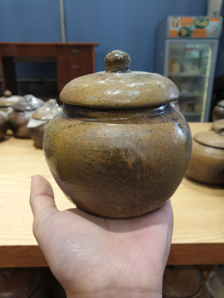 GỐM SÀNH - TRỞ VỀ VỚI ĐẤT MẸ Hũ 500ml hoả biến vàng -10