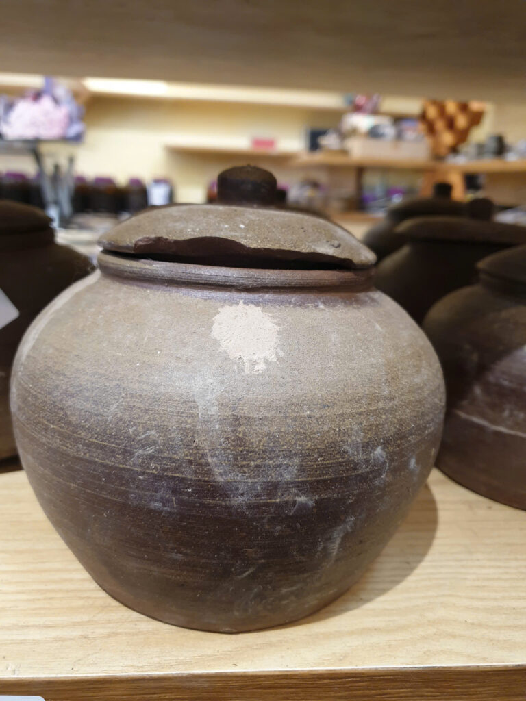 GỐM SÀNH - TRỞ VỀ VỚI ĐẤT MẸ Hũ sành tròn 1 lít đỏ 110k-12