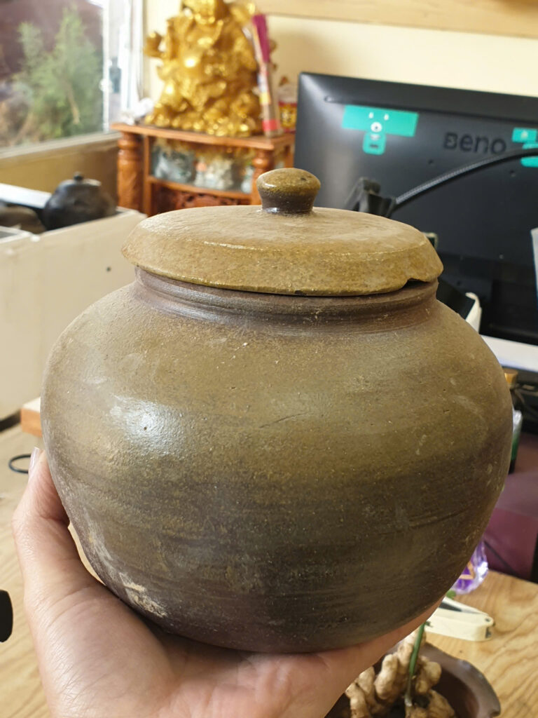 GỐM SÀNH - TRỞ VỀ VỚI ĐẤT MẸ Hũ sành tròn 1 lít đỏ 110k-2