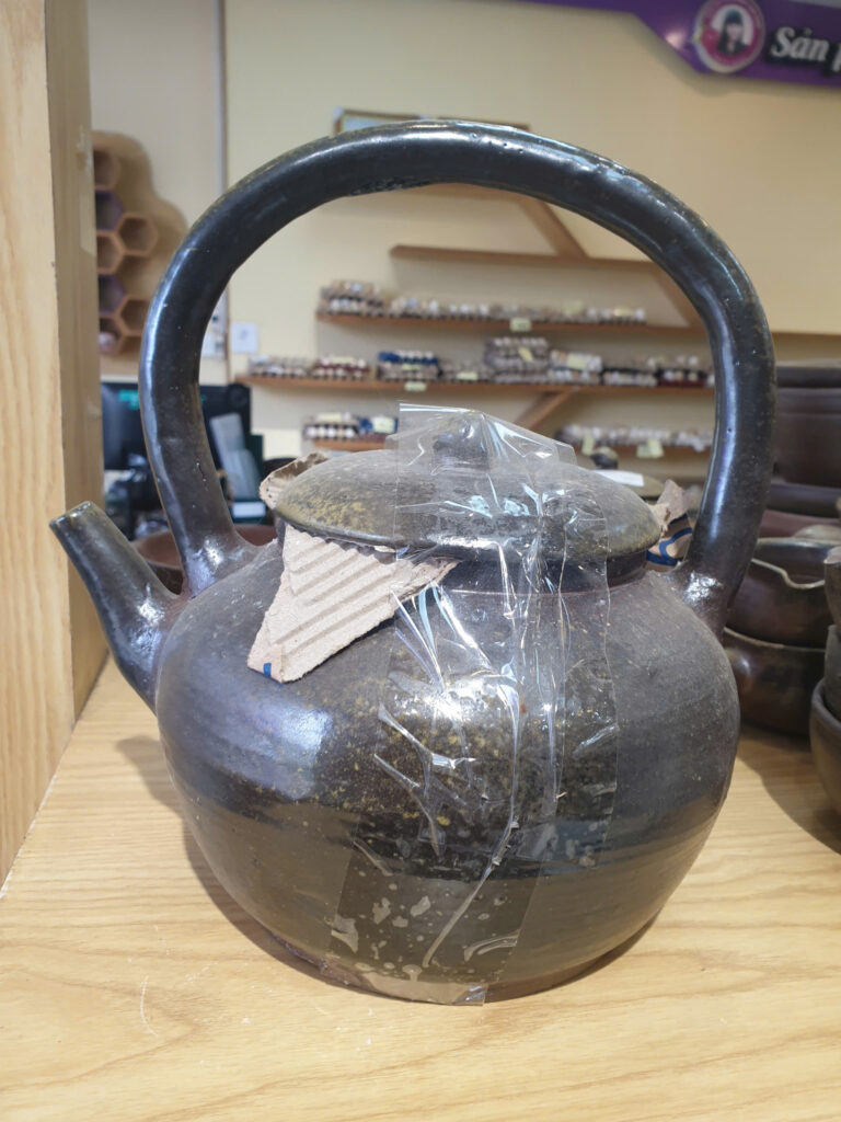 GỐM SÀNH - TRỞ VỀ VỚI ĐẤT MẸ ẤM NƯỚC QUAI TRÊN 900k giảm còn 850k - 4