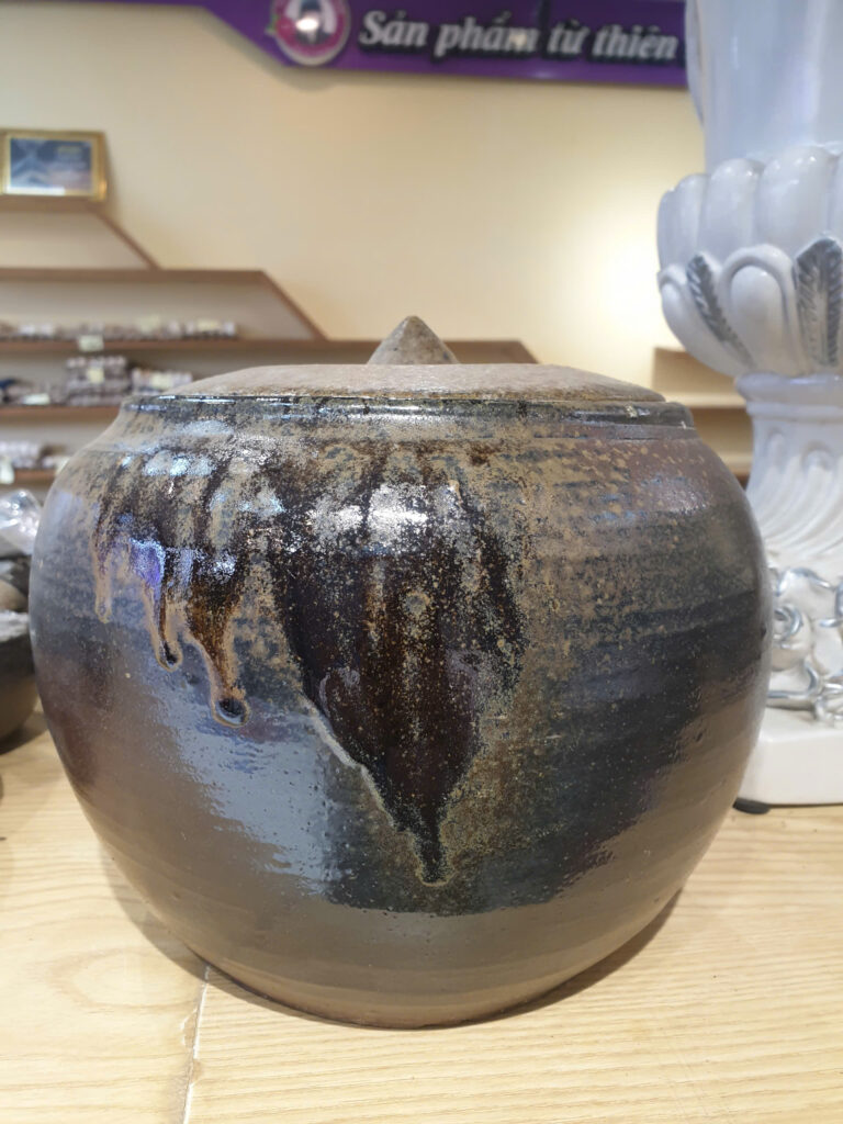 GỐM SÀNH - TRỞ VỀ VỚI ĐẤT MẸ Chum tròn 4 lít hoả biến đẹp 1.100k còn1.050k