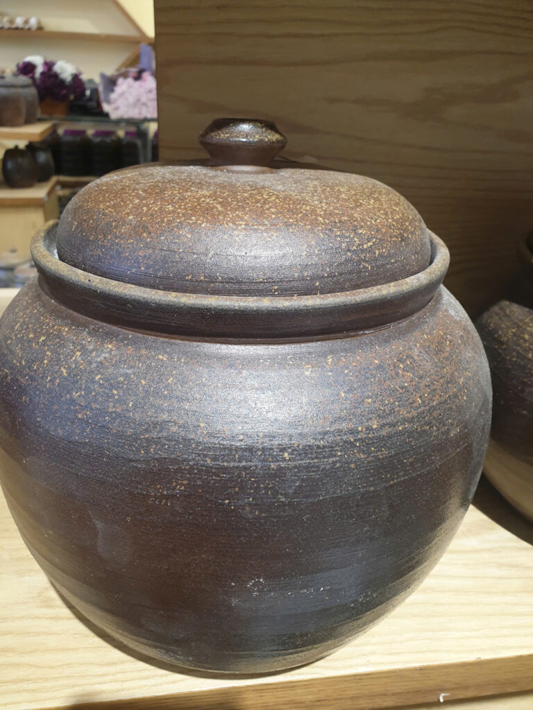 GỐM SÀNH - TRỞ VỀ VỚI ĐẤT MẸ Hũ sành miệng tránh kiến 6 lít 800k còn 750k