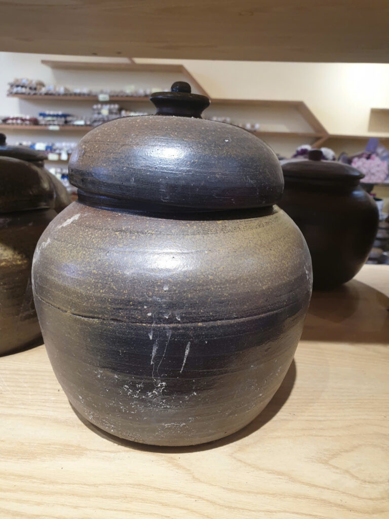 GỐM SÀNH - TRỞ VỀ VỚI ĐẤT MẸ Chum tròn 3 lít thường 420k còn 410k